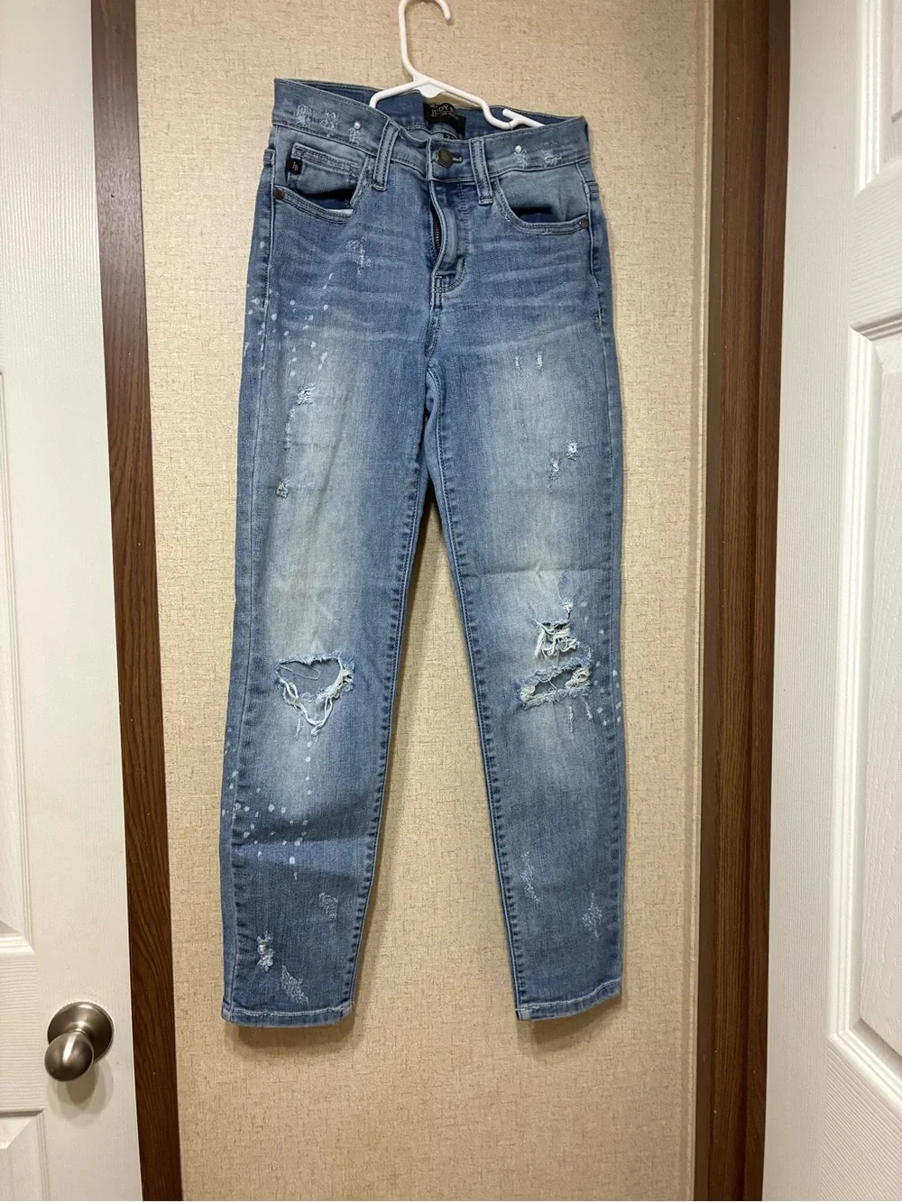 Judy Blue Light Blue Distressed Skinny Jeans